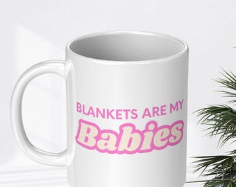 Bollywed Kuki Singh Blanket Mug pour bébés | Cadeau slogan Netflix | Coupe casanière douillette | États-Unis Canada