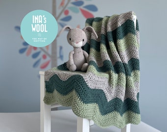 DIY Crochet Kit for Baby Blanket – Beginner-Friendly Wavy Pattern with 100% Merino Wool Yarn – Unique Gift for New Moms & Makers