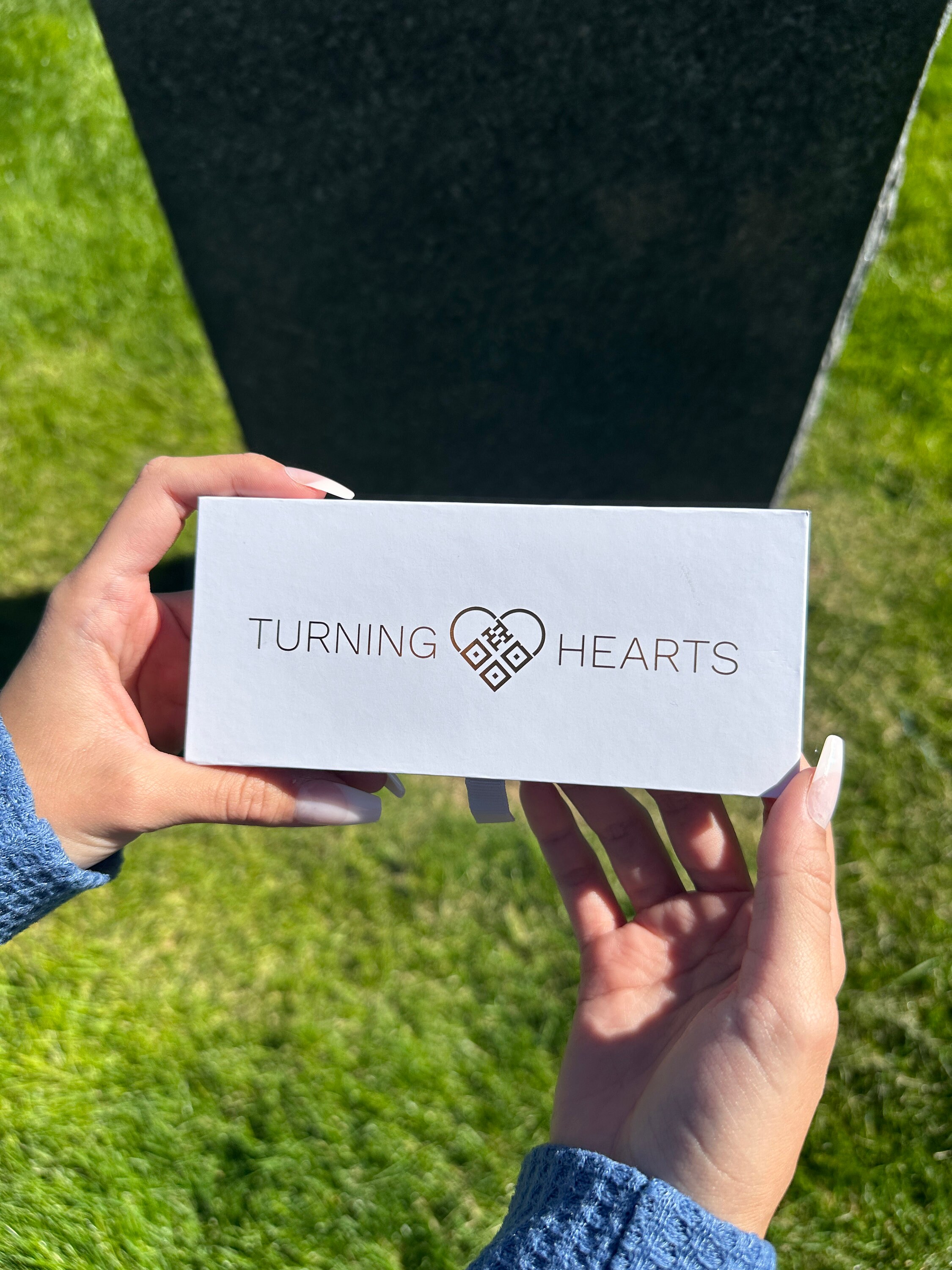 Headstone QR Code Keeping Their Stories Alive, Memorial Gifts for Loved Ones, Grief Gifts