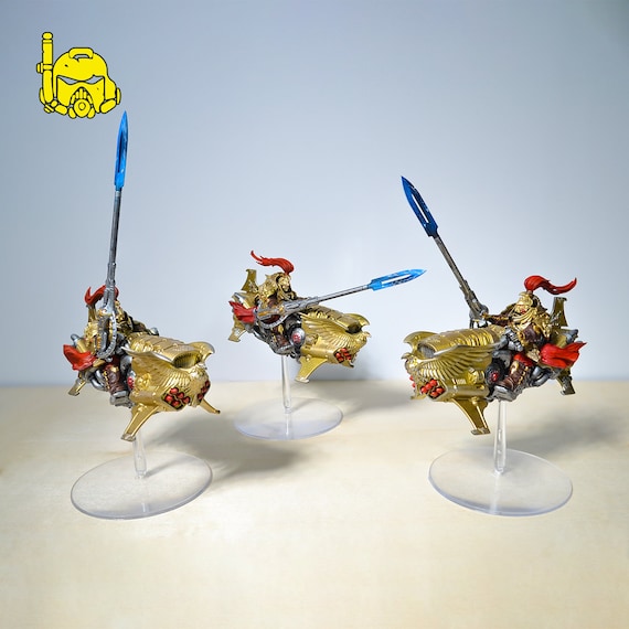 Vertus Praetors Set of 3 Miniature Figurine, Adeptus
