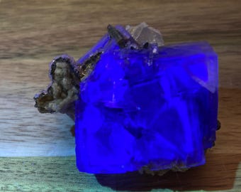 RARE! INTENSELY Fluorescent Fluorite with Unique Aesthetics from Yaogangxian China