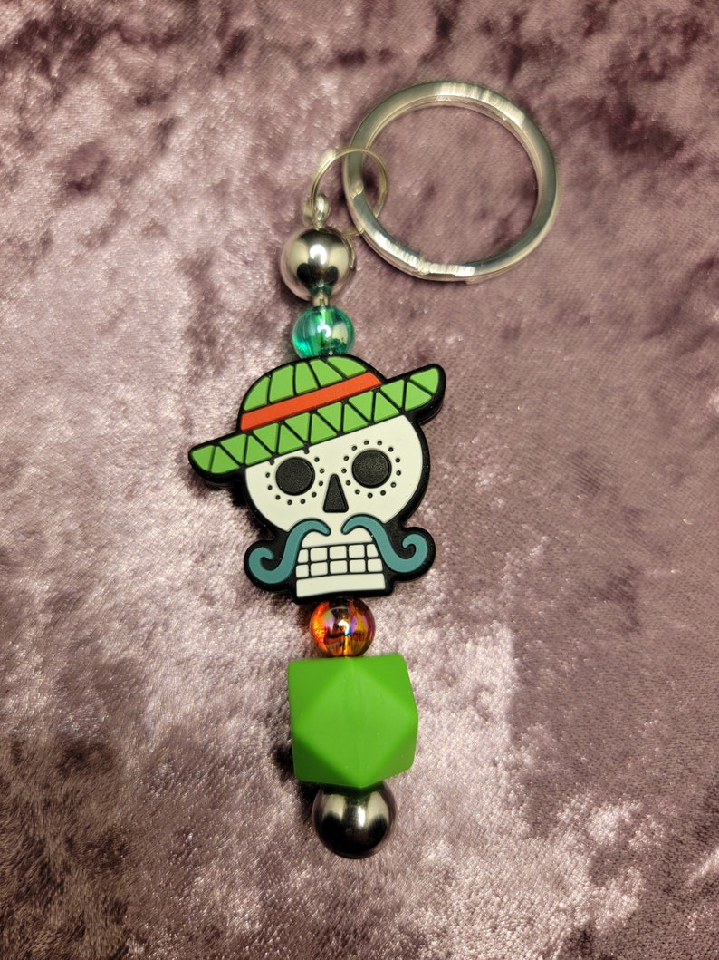 Charro Skull Keychain - Etsy