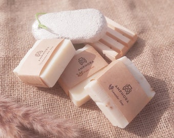 Box sérénité - coffret savons saponifiés à froid - 5 produits - artisanal naturel - porte savon offert