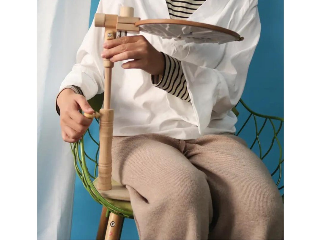 Adjustable Embroidery Hoop Holder Stand Clamp on Table DIY Cross Stitch