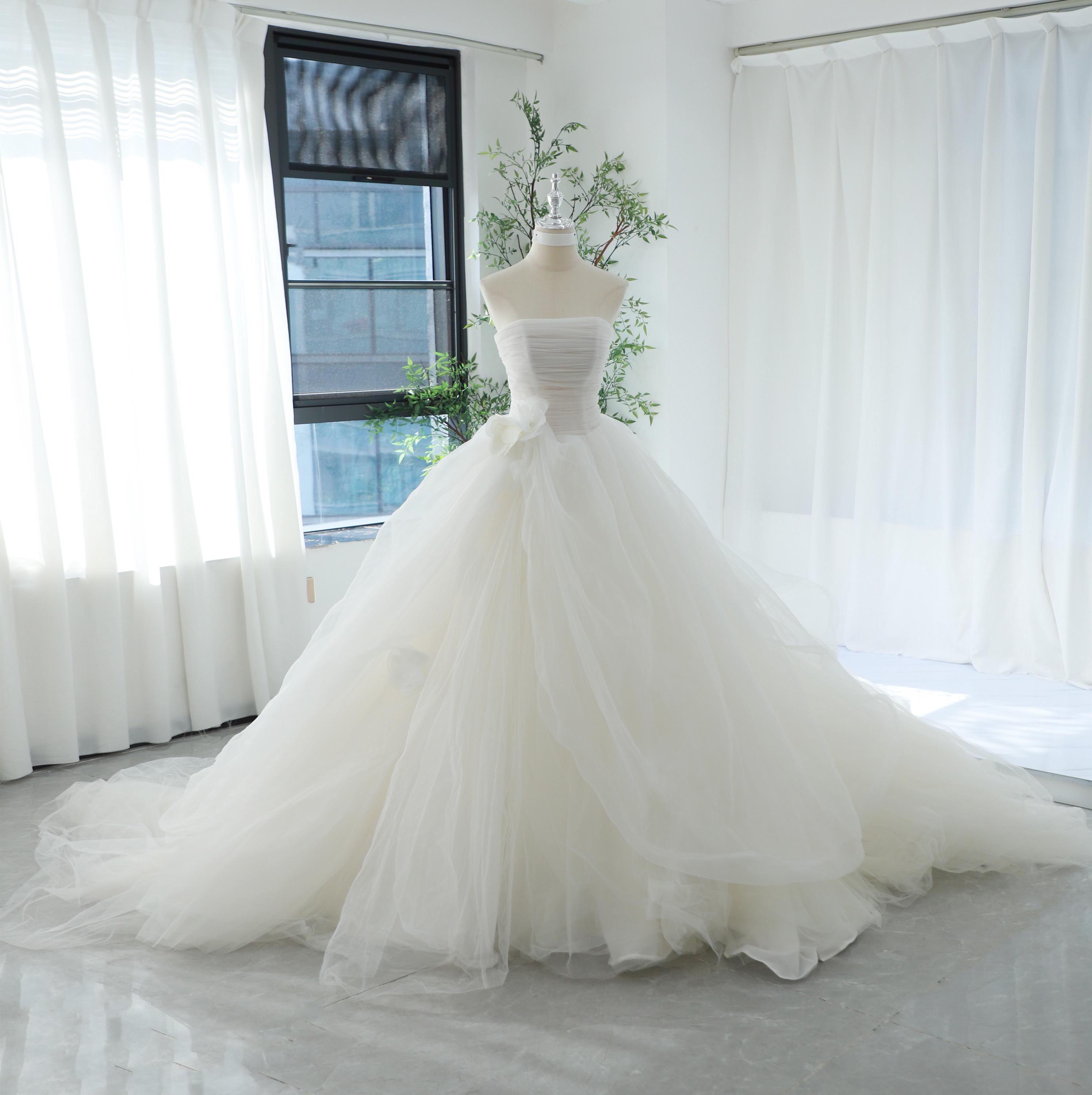 Straight neck strapless bridal dress drop waist pleats tulle ball gown wedding dress custom handmade flowers cathedral train ivory bridal