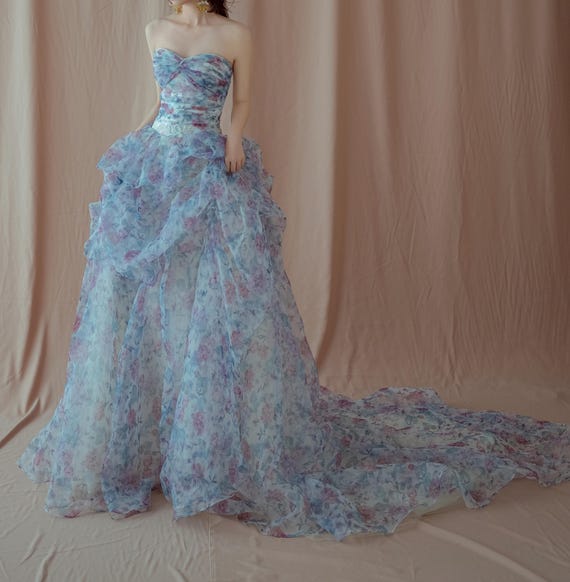Blue purple sweetheart strapless prom dress girls gown evening dress outdoor wedding reception floral organza chapel train custom drop waist Blue purple sweetheart strapless prom dress girls gown evening dress outdoor wedding reception floral organza chapel train custom drop waist