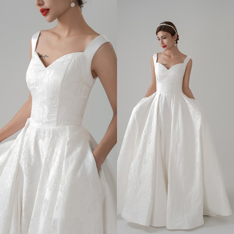 Vestido de novia de satén con relieve jacquard marfil, tirantes y bolsillos, vestido de novia personalizado, vestido moderno con cintura natural preordenada. imagen 2