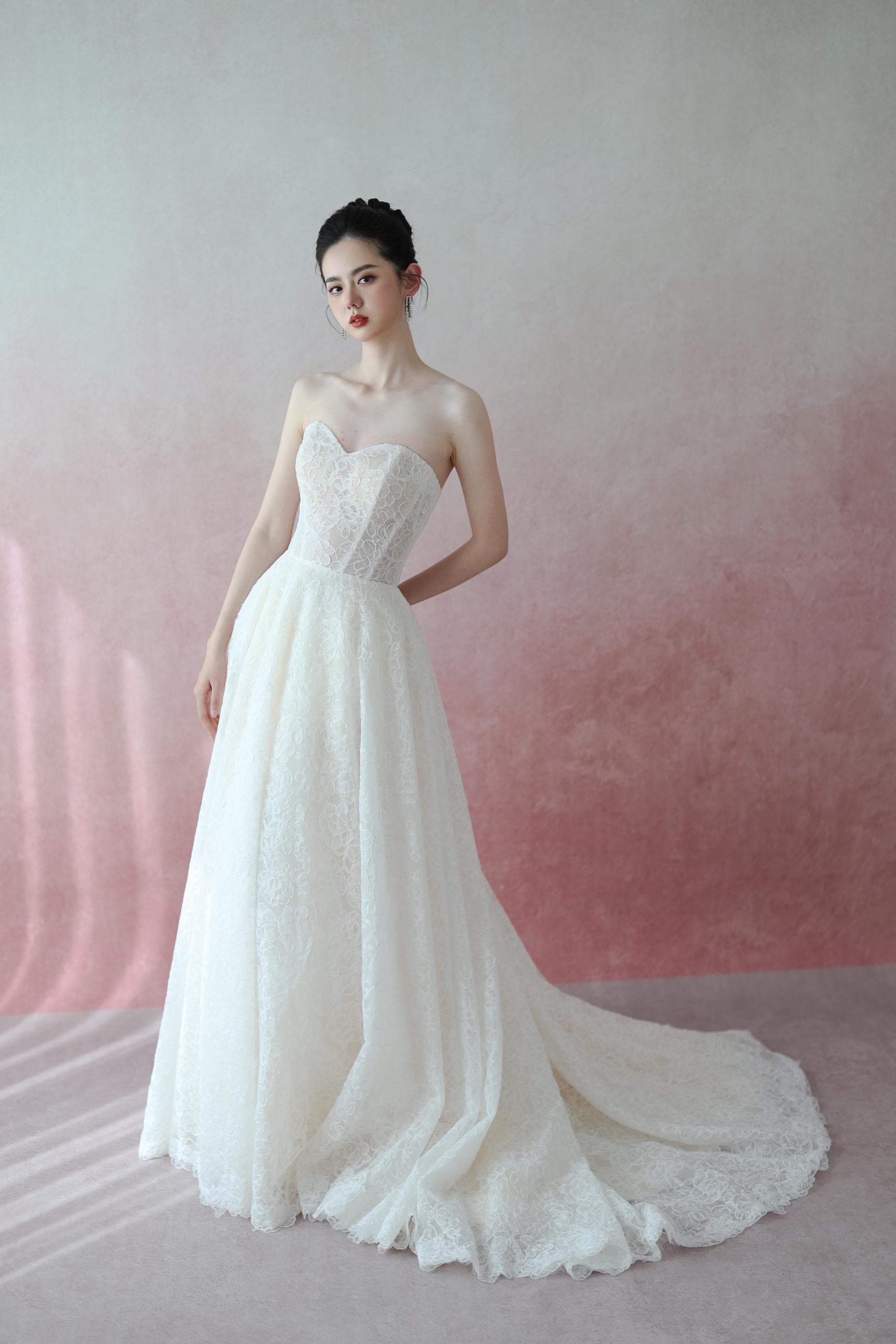 Beige Lace Wedding Dress Vintage Vibe Bridal Gowns