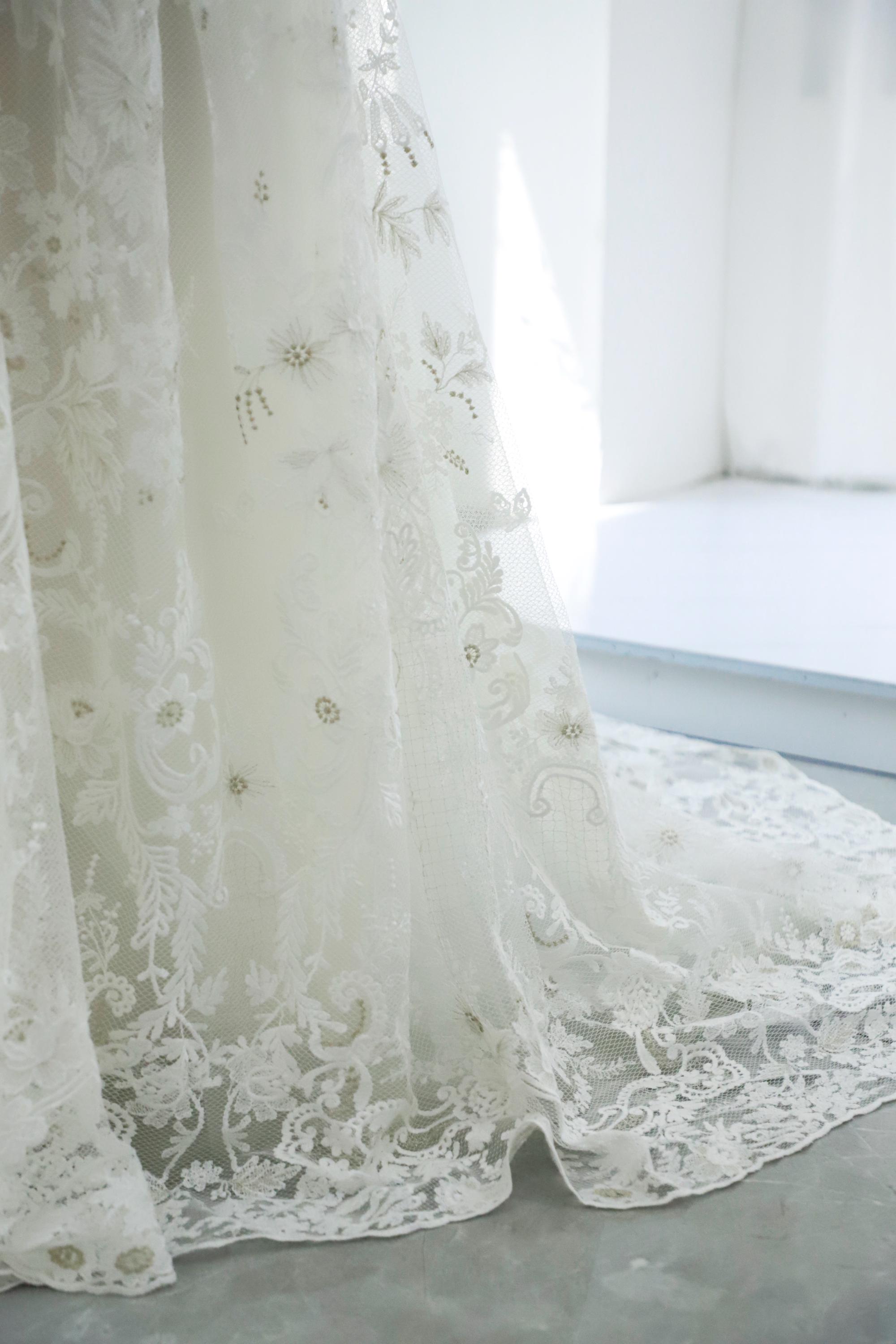 sachin and babi light blue dress Halterneck Wedding Dresses for Stylish Nearlyweds