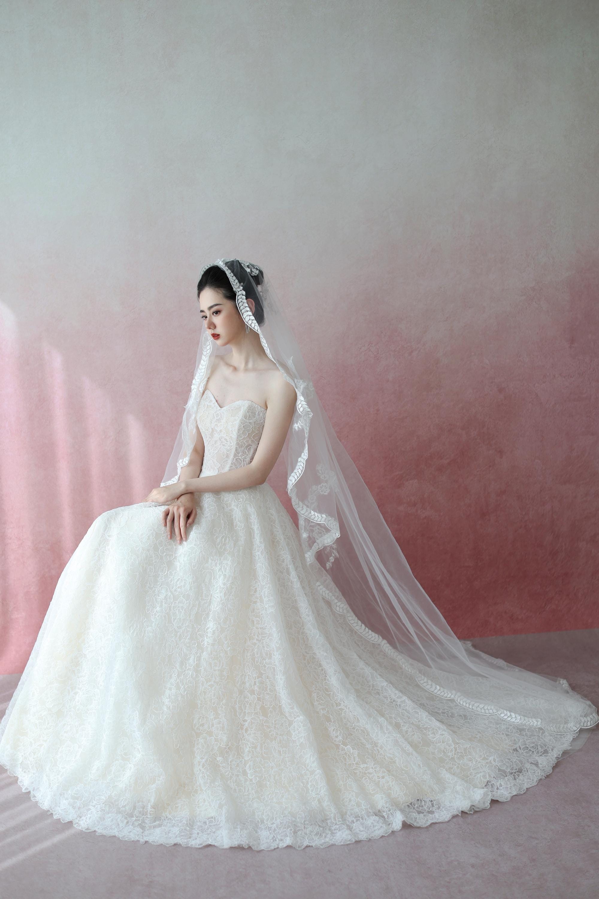 Vintage inspired custom wedding veil. Lauren-Elaine-Cherie-1980s-  main image 2
