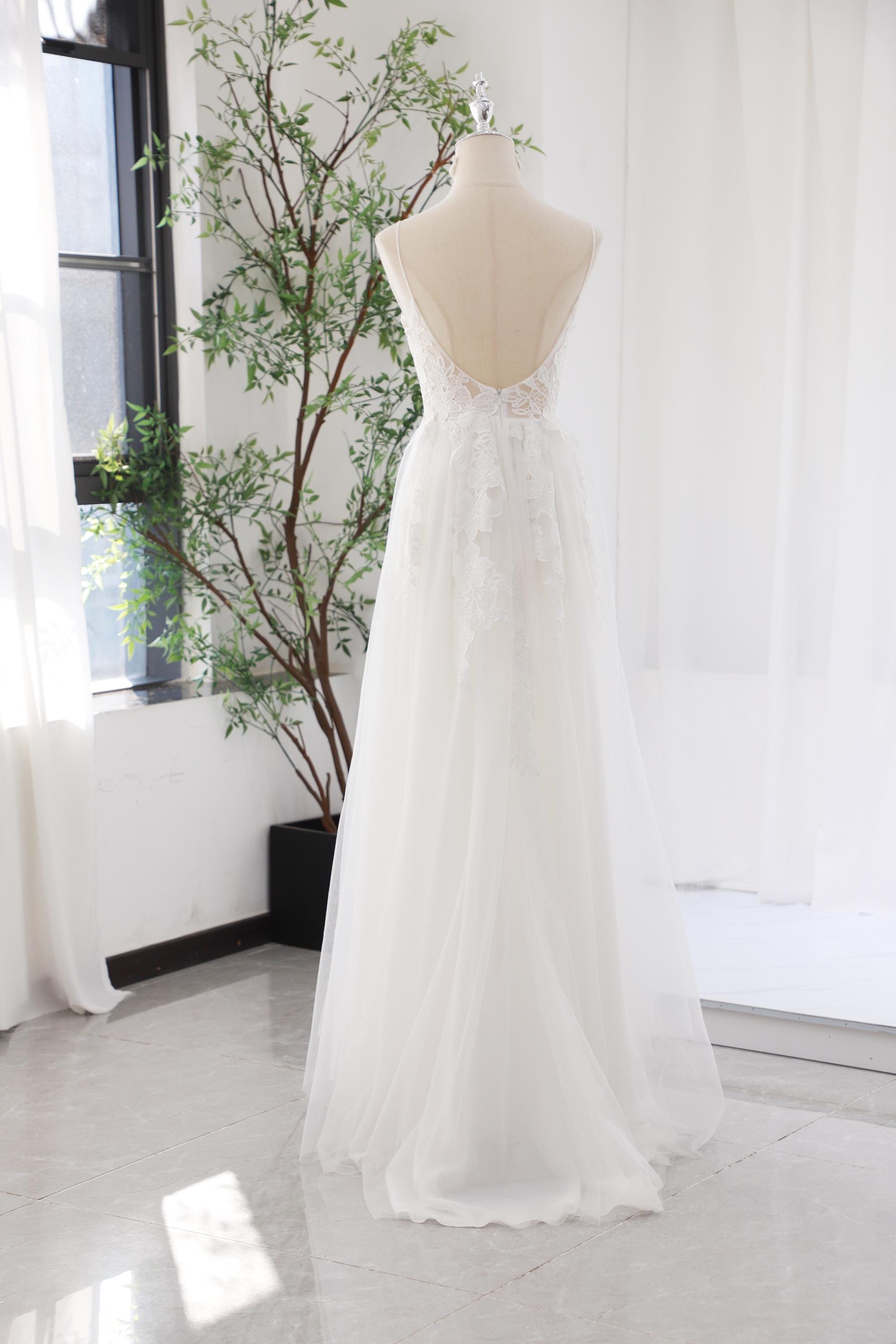 low back a line wedding dress A-Line V-neck Backless Bohemian Wedding Dress with Appliques WD394 US6 / Ivory