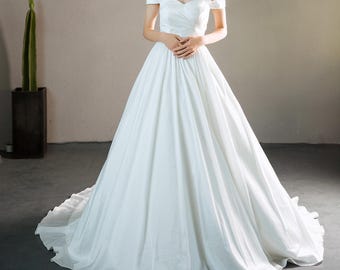 Vintage Brautkleider aus den Schulterärmeln A-Linie-Taft natürlichen Taille Brautkleider mit abnehmbaren Bogen Endstücke Kapelle Zug benutzerdefinierte