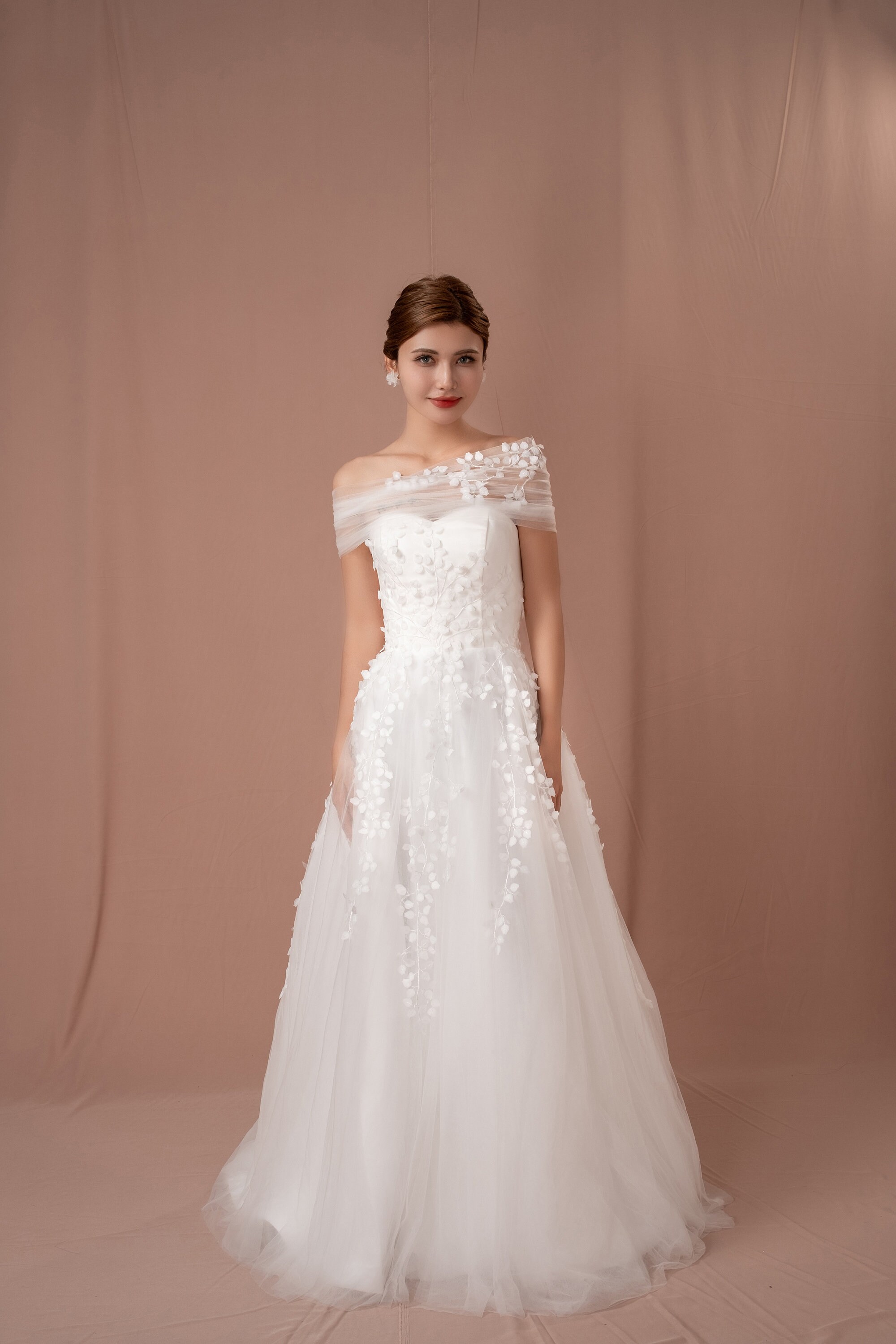 Tulle midi wedding dress with 3D laser cut daisies main image 1