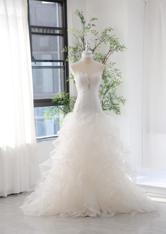Ivory Strapless Deep Sweetheart Lace Bridal Dress Fit Flare Mermaid Wedding  Dress Custom Ruffles Custom Bridal Gown Trumpet Sexy Dresses - Etsy New  Zealand