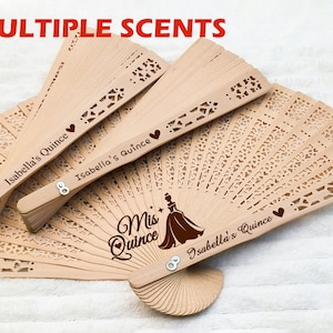 Personalized Quinceañera Favor Fan Mis Quince Años Party Favor for Guests Engraved Monogram Sandalwood Fans Wedding Hand Fan Baby Shower fan