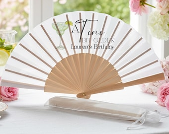 Abanicos plegables personalizados para fiestas de cumpleaños, abanicos personalizados para fiestas, abanicos con ideas para regalos de cumpleaños, regalos de cumpleaños para amigos.