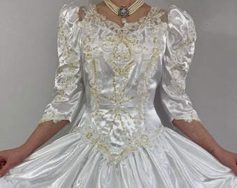 Robe de mariée princesse années 80 perles en dentelle grande taille manches bouffantes rares