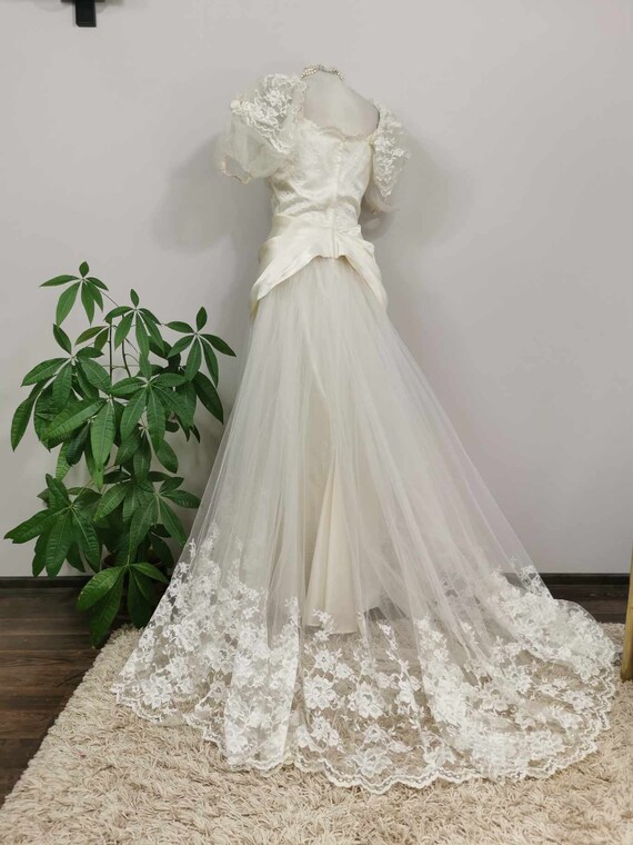 1950s vintage long lace train bridal wedding gown… - image 7