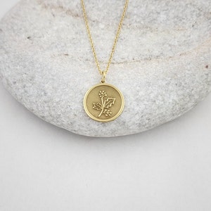 14K Gold Holly Birthflower Necklace, Gold Birth Month Flower Pendant, Gold Flower Birthday Gift, Personalized Dainty Charm