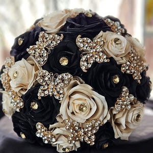 Black/ Champagne Gold Ramos, Bouquet, Champagne /black Flowers