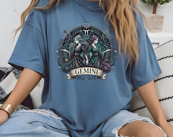 Maglietta unisex Gemelli con tema astrologico, colori comodi e vivaci, 100% cotone.