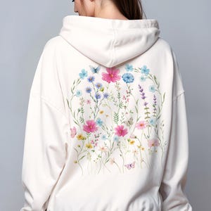 Vintage Floral Hoodie, Wildflowers Cottagecore Hoodie, Boho Flower Lover Hooded Sweatshirt, Pressed Flowers Gift For Women