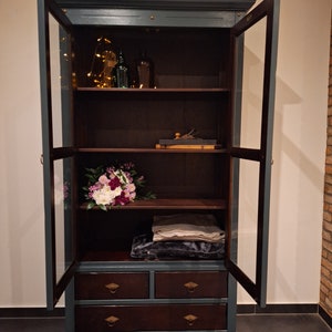 Antique showcase, living room cupboard image 2