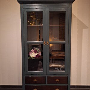 Antique showcase, living room cupboard