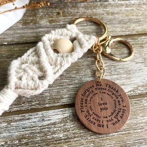 Ho'oponopono Mantra Keychain | Spiritual Gifts, Minimalist Wood Keychains, Positive Affirmation Gift, Meaningful Gift, Macrame Keyring