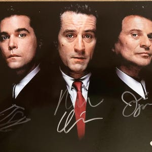 Robert De Niro Joe Pesci & Ray Liotta Signed  Goodfellas 8x10 Photo COA