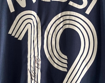 Lionel Messi Signed #19 Soccer Jersey COA & Hologram