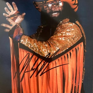 Macho Man Randy Savage Signed WWE 8x10 Photo COA & Hologram