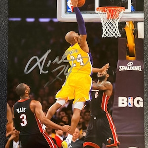 Kobe Bryant Los Angeles Lakers Signed NBA 8x10 Photo COA & Hologram