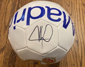 リオネル・メッシ直筆サイン入りバルセロナFCサッカーボール COA
