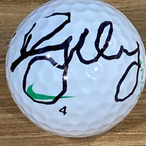 ローリーマキロイ 直筆サインボール Rory mcilroy signed - Etsy 日本