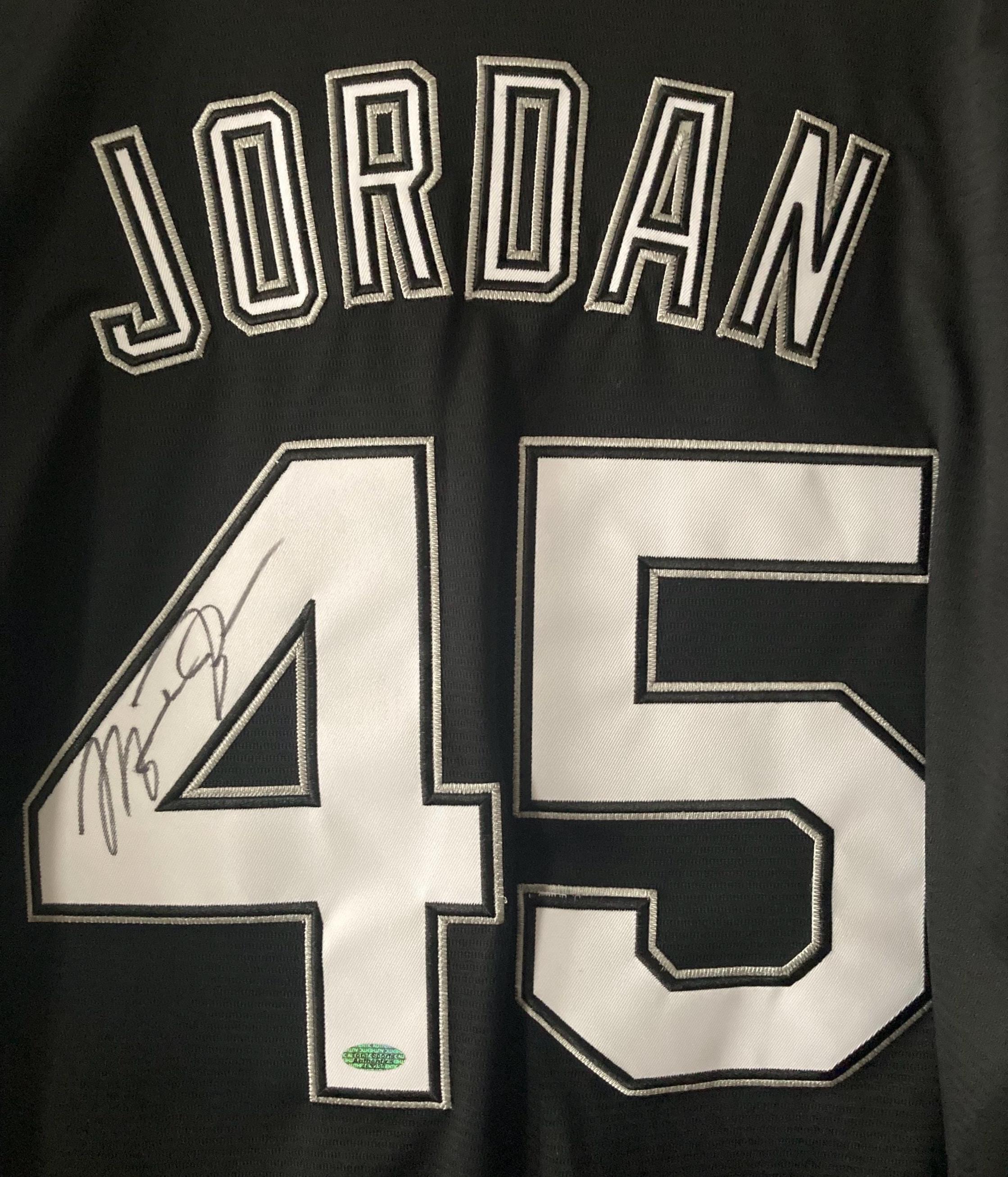 Michael Jordan Birmingham Barons Signed #45 Baseball Jersey COA