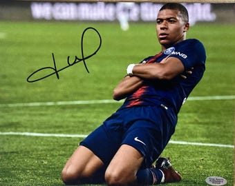 リオネル・メッシ直筆サイン入りバルセロナFCサッカーボール COA