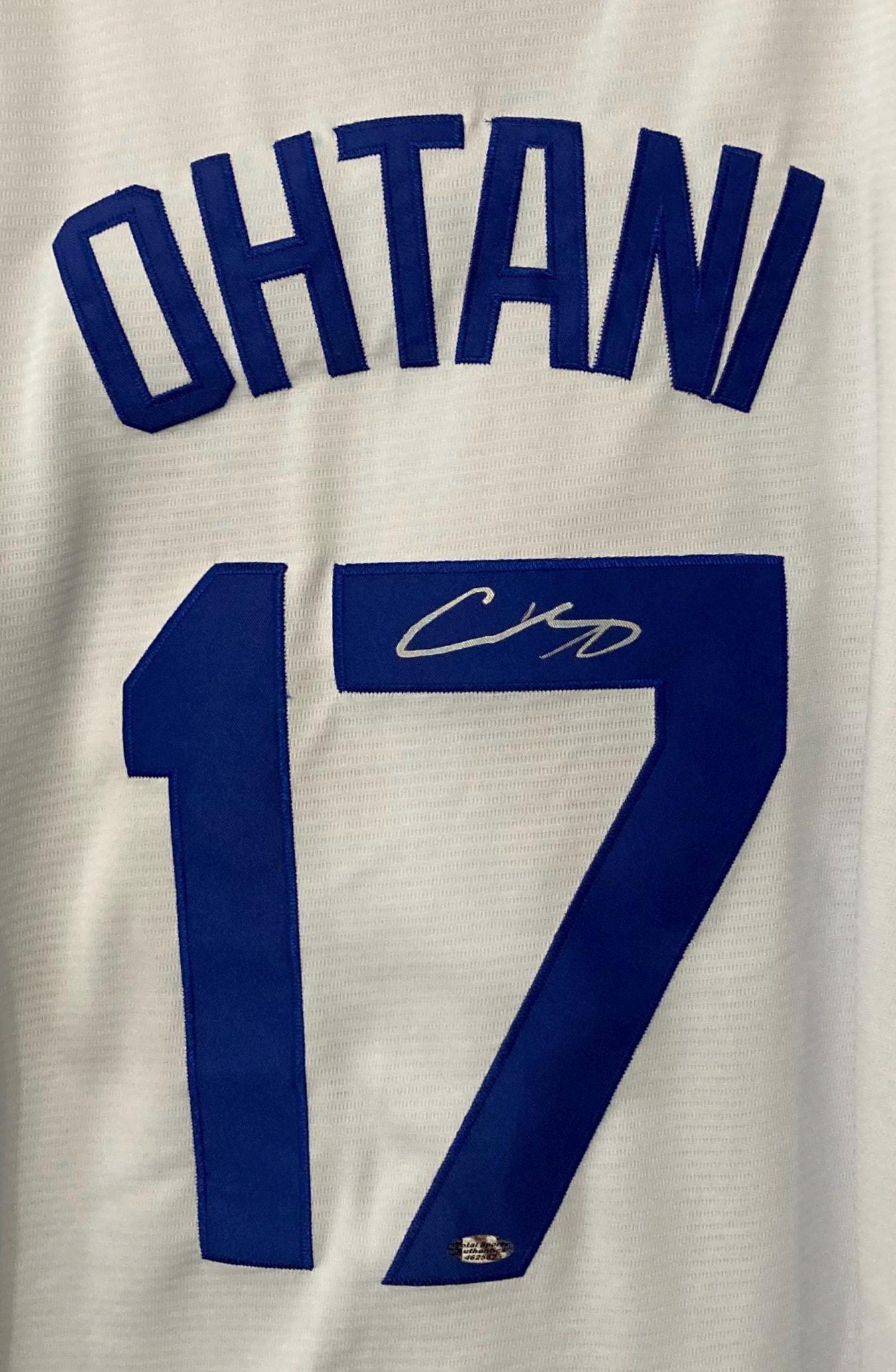 2024年ロサンゼルス・ドジャース　大谷翔平　直筆サインユニフォーム　証明書あり 2024年ロサンゼルス・ドジャース 大谷翔平 直筆サイン