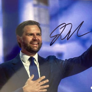 JD Vance Vice President Signed 8x10 Photo COA & Hologram