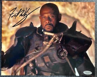 ペドロ・パスカル直筆サイン入りマンダロリアン スター・ウォーズ 8x10