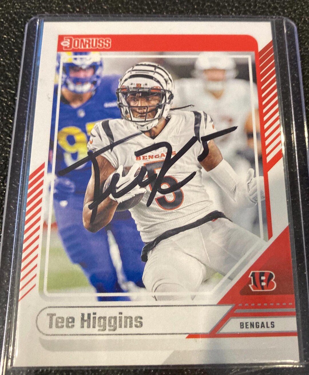 Tee Higgins Cincinnati Bengals Signed Football Trading Card COA