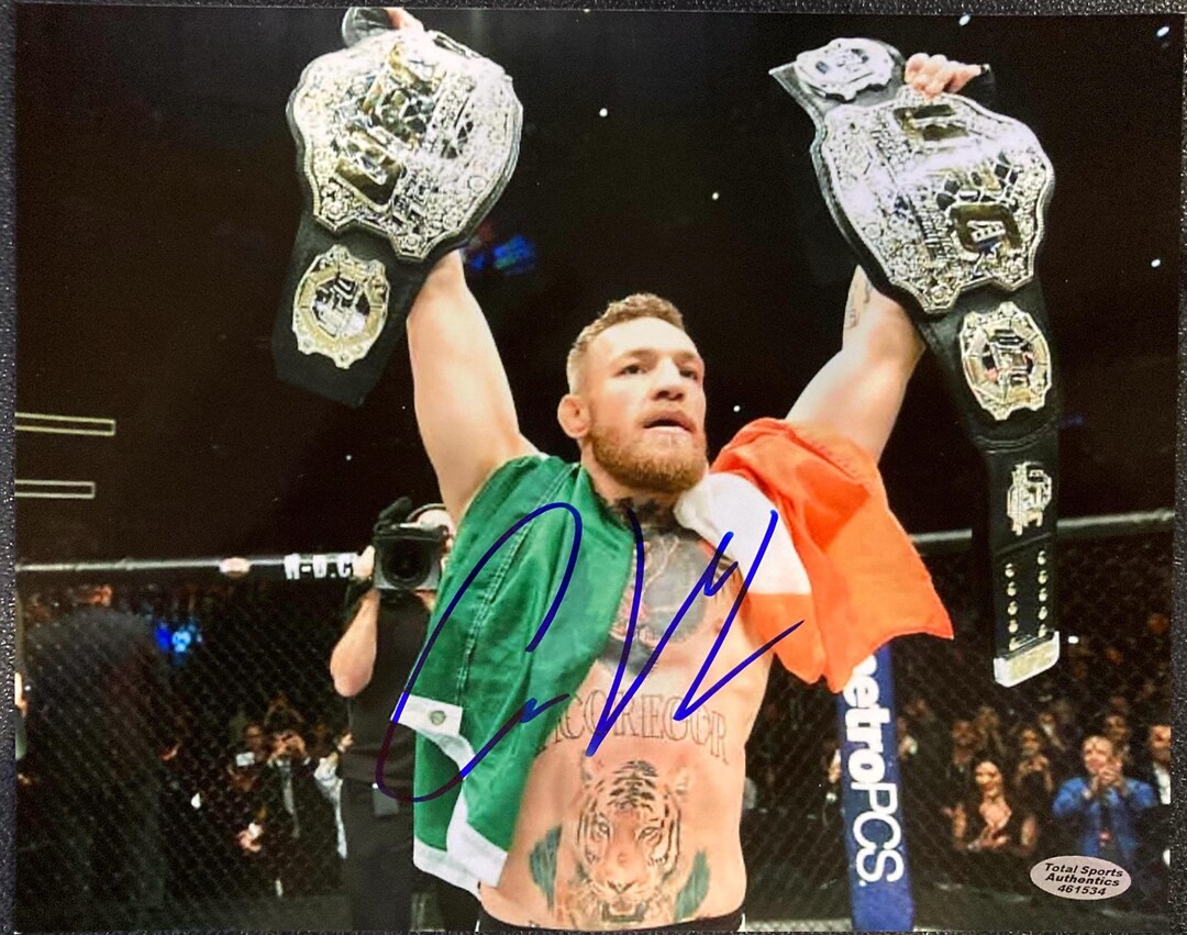 Gant MMA | UFC signé par Conor McGregor et encadré