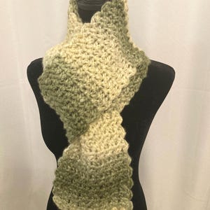 Handmade Chunky Crochet Scarf, Soft Textured ombre with scalloped edges, green and beige,  Cozy Winter Wrap