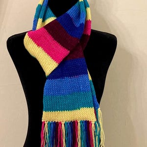 Handgestrickte Mütze und Schal- Winter Pom Pom Mütze/ Schal Weihnachtsgeschenk ein einzigartiges Geschenk