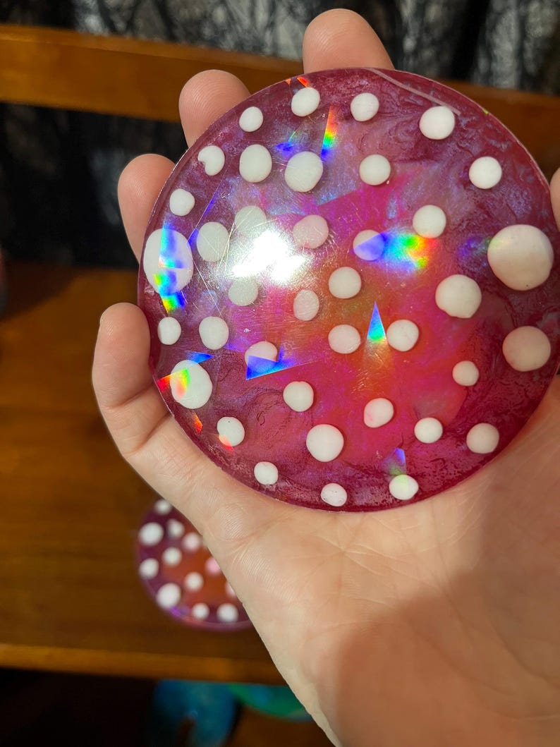 Rainbow Holographic Coasters with UV Reactive Ink zdjęcie 11