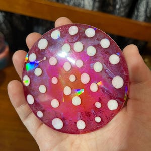 Rainbow Holographic Coasters with UV Reactive Ink zdjęcie 5