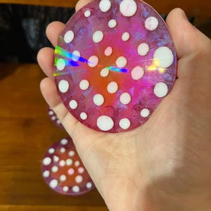 Rainbow Holographic Coasters with UV Reactive Ink zdjęcie 13