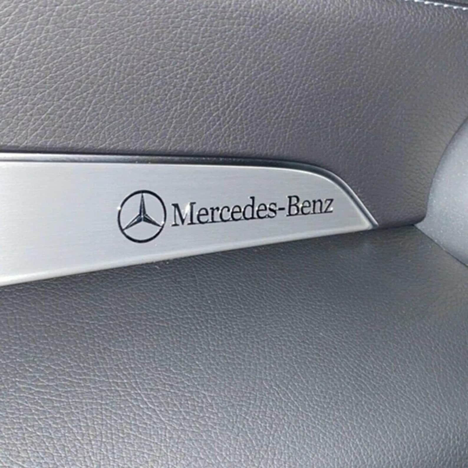 BLINGOOSE für Mercedes Benz Zubehör Lenkrad Emblem Aufkleber Glitzer AMG  Abziehbilder Mercedes-Benz W203 W204 W205 A B C GLC GLE GLK CLS ML :  : Auto & Motorrad