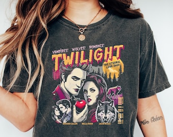 Retro Vintage Twilight Shirt, Twilight Fans Homage T-shirt, Gift For Book Lover Twilight Saga Comic Retro, Vampires Wolves Romance shirt