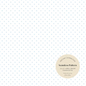 Puede incluir: Un patrón sin costuras con un fondo blanco y lunares azul claro espaciados uniformemente. Una etiqueta circular en la esquina inferior derecha dice "INSTANT DOWNLOAD" y "Seamless Pattern". El patrón es de 12 x 12 pulgadas, JPEG, 300 DPI y para uso comercial.